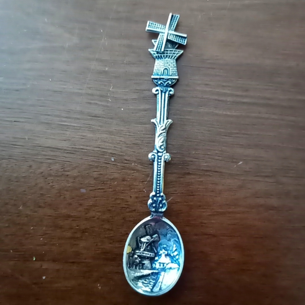 Vintage Rare Spinning Windmill Souvenir Spoon Holland 1980's